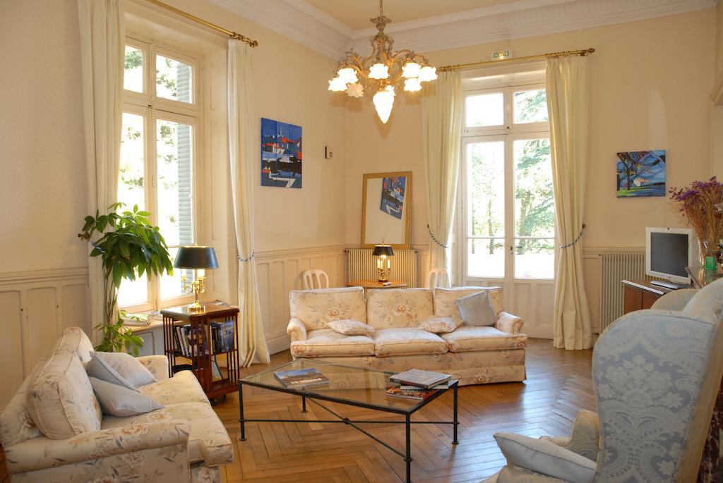 Chambres Au Chateau - Le Clos Des Tourelles Sennecey-le-Grand Exterior foto